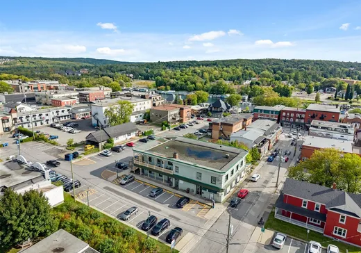 Commercial Property for Sale - 44-52 Rue Laurier, Magog, J1X 2K3