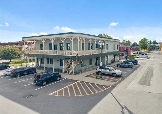 Commercial Property for Sale - 44-52 Rue Laurier, Magog, J1X 2K3