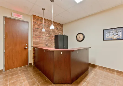 Condo Commercial à vendre - 31 Rue King O., App. 203, Sherbrooke, J1H 1N5