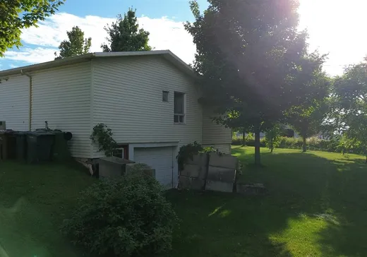 Industrial Building for Sale - 75 Rue Beaudet, Victoriaville, G6P 6L7