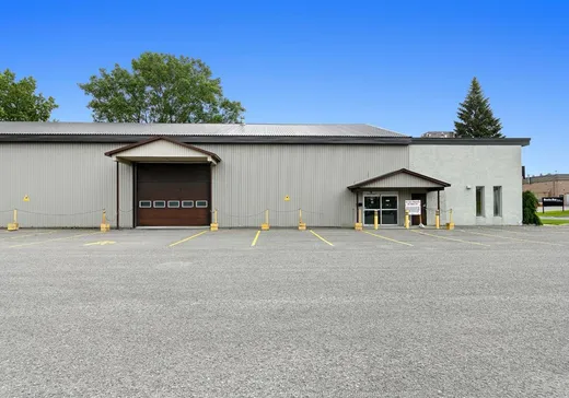 Propriété commerciale à vendre - 203-207 Rue Deveault, Gatineau, J8Z 1S7