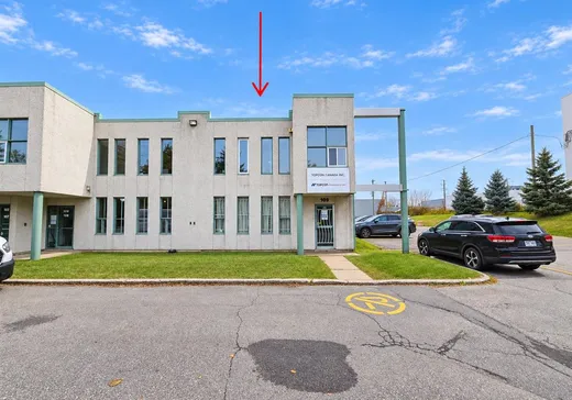 Propriété commerciale à vendre - 86 Boul. des Entreprises, App. 109, Boisbriand, J7G 2T3