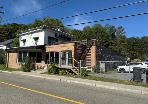 Propriété commerciale à vendre - 80-82 6e Rang, Saint-Calixte, J0K1Z0