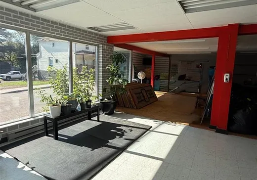 Propriété commerciale à vendre - 80-82 6e Rang, Saint-Calixte, J0K 1Z0