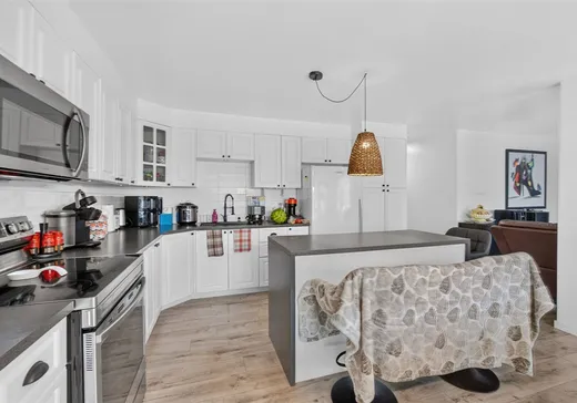 Propriété commerciale à vendre - 374-380 Rue du Roi, Val des Sources, J1T 1S8
