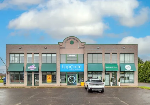 Propriété commerciale à vendre - 1346 Boul. Bona-Dussault, Saint-Marc-des-Carrières, G0A 4B0