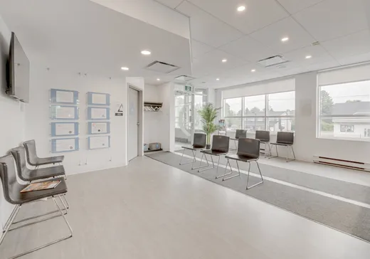 Propriété commerciale à vendre - 1346 Boul. Bona-Dussault, Saint-Marc-des-Carrières, G0A 4B0