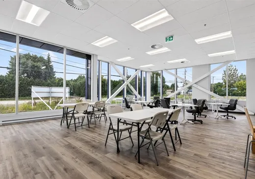 Industrial Building for Sale - 1480 Mtée Masson, App. 1+2, Laval (Vimont), H7C 0J9