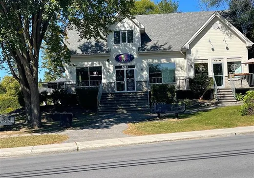 Propriété commerciale à vendre - 421A-421B Ch. de la Grande-Côte, Rosemère, J7A 1L2