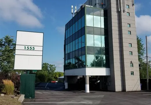 Propriété commerciale à vendre - 1555 Boul. des Laurentides, Laval (Vimont), H7M 5Y6