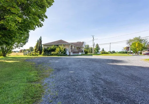 Commercial Property for Sale - 397 Route Marie-Victorin, St-Pierre-Les-Becquets, G0X 2Z0