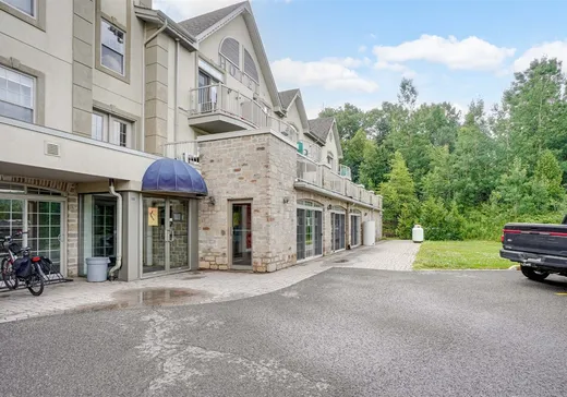Commercial Condo for Sale - 500 Ch. des Frênes, App. 002, Saint-Sauveur, J0R 1K0
