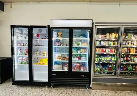 Propriété commerciale à vendre - 1 INDISPONIBLE, Pointe-Claire (Île de Montréal), H9S 4R9