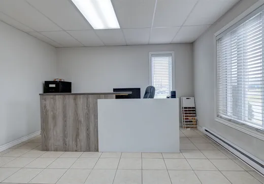Industrial Building for Sale - 1215 Rue de l'Acadie, Victoriaville, G6T 1W4