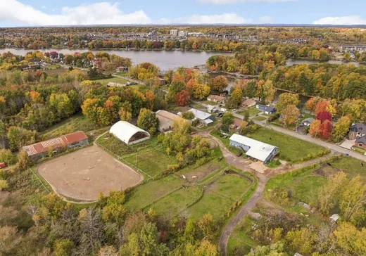 Ferme à vendre - 820-830 Boul. des Mille-Îles, Laval (Auteuil), H7J 1E7