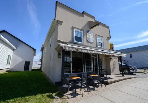 Commercial Property for Sale - 396 3e Avenue, Val-d'Or, J9P 1R9