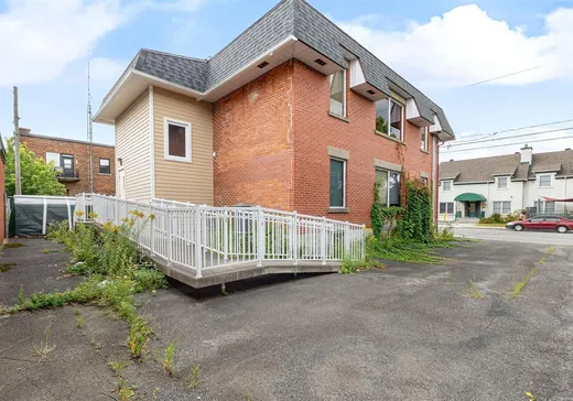 Propriété commerciale à vendre - 154 Rue Dunkin, Drummondville, J2B 5V1