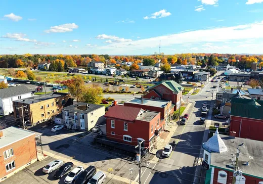 Commercial Property for Sale - 1060-1068 Rue St-André, Acton Vale, J0H 1A0
