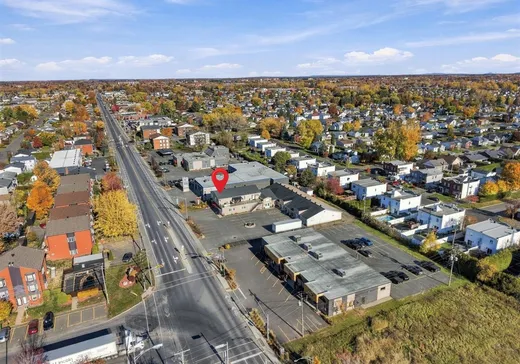 Propriété commerciale à vendre - 2655-2657 Rue St-Pierre, Drummondville, J2C 7Y2