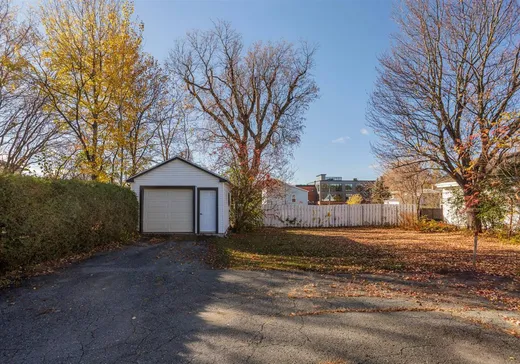 Commercial Property for Sale - 64Z Rue St-Patrice O., Magog, J1X 1V9