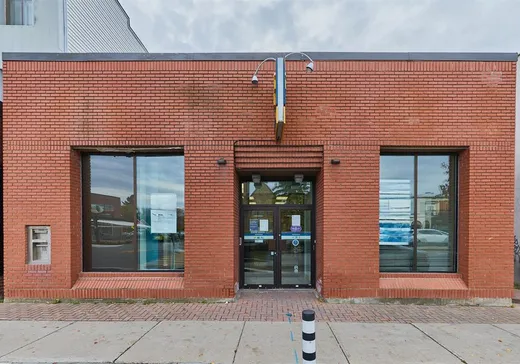 Propriété commerciale à vendre - 470 Rue Principale, Lachute, J8H1Y3