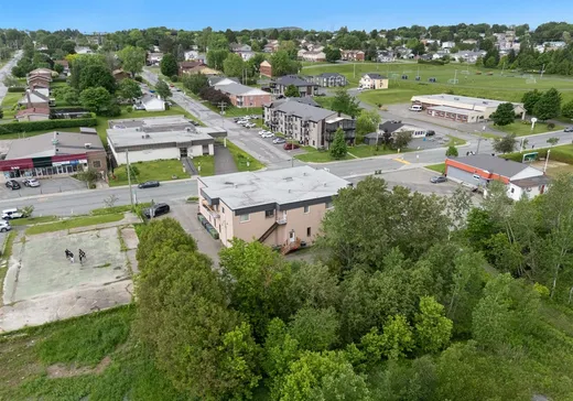 Commercial Property for Sale - 557-561 1re Avenue, Danville, J1T 4K4