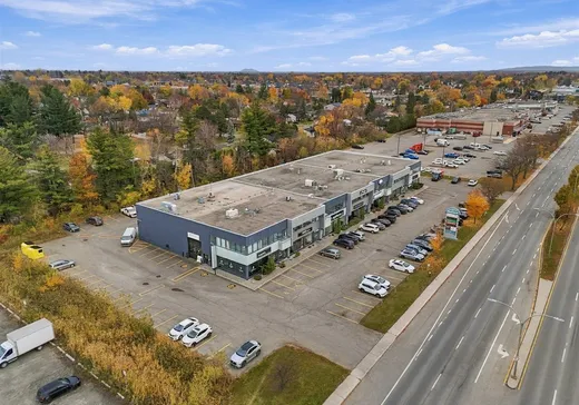 Commercial Property for Sale - 31 Boul. de la Seigneurie E., Blainville, J7C 4G6