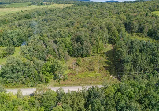 Terrain à vendre - Ch. Malboeuf Ch. Malboeuf, Valcourt, J0E 2L0