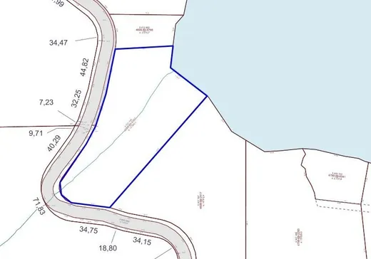 Land for Sale -  Ch. des Pruches, Gracefield, J0X 1W0