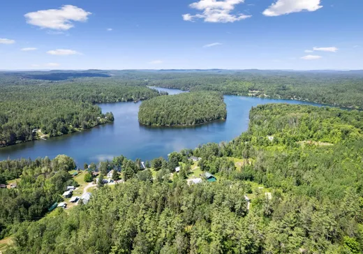 Terrain à vendre -  Ch. Lacroix, Sainte-Thérèse-de-la-Gatineau, J0X 2X0