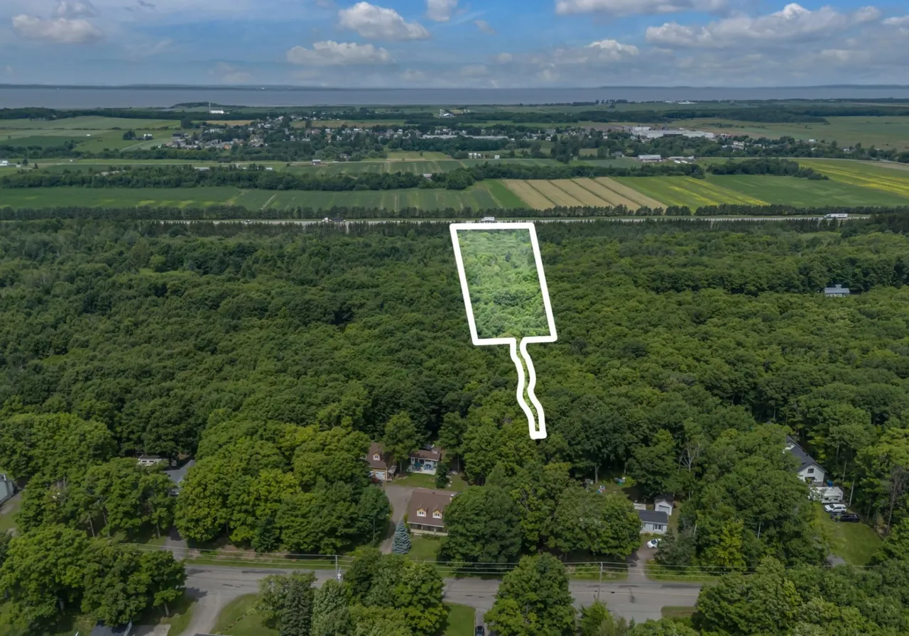 Land for Sale -  Ch. Bellevue E., Cap-Saint-Ignace, G0R 1H0