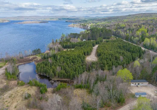 Terrain à vendre -  Ch. du Tour-du-Lac, Ste-Anne-Des-Lacs, J0W 1V0