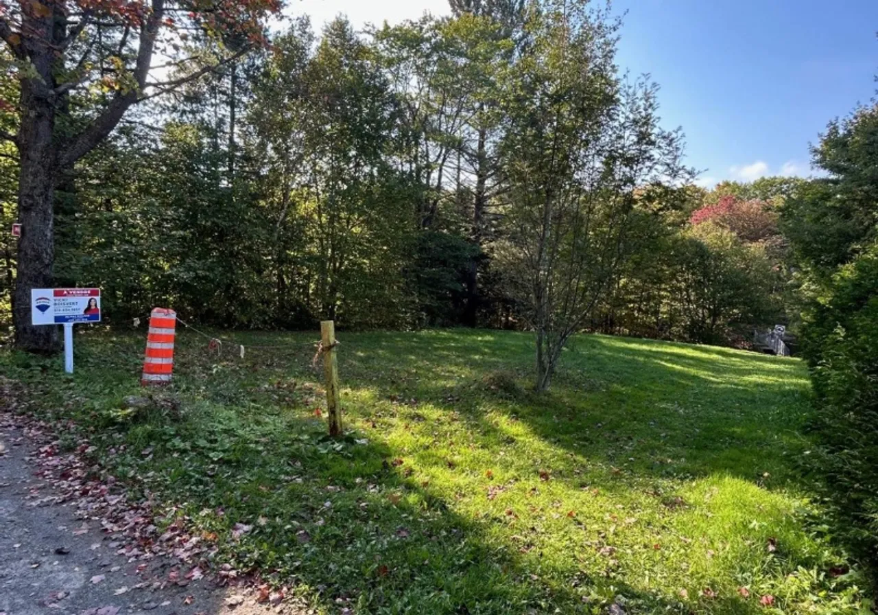 Terrain à vendre - 542 Rue Picard, Saint-Colomban, J5K 2K3