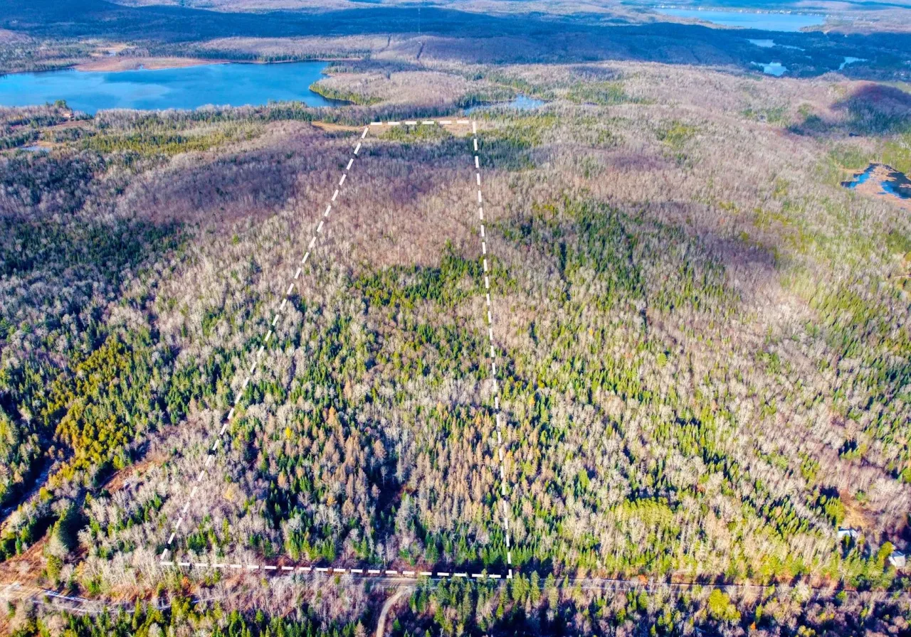 Terrain à vendre -  Ch. du Lac-Tremblant, Saint-Émile-de-Suffolk, J0V 1Y0