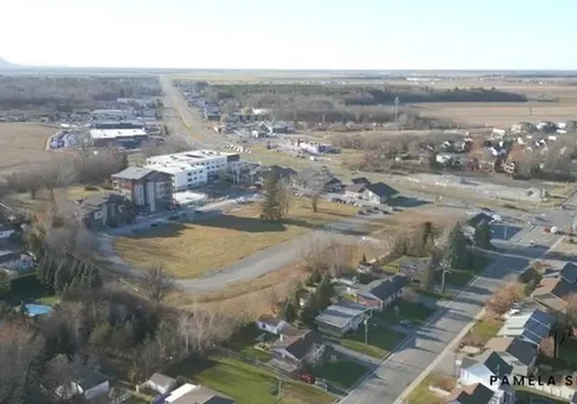 Terrain à vendre - 905 Carré Albany-Tétrault, Laval (Sainte-Dorothee), H1N1N1