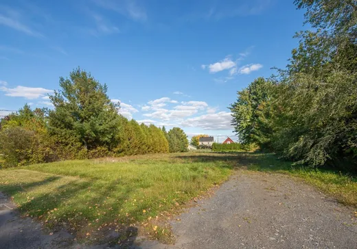 Terrain à vendre - 378 Rue de l'Église, Saint-Cyprien-de-Napierville, J0J 1L0