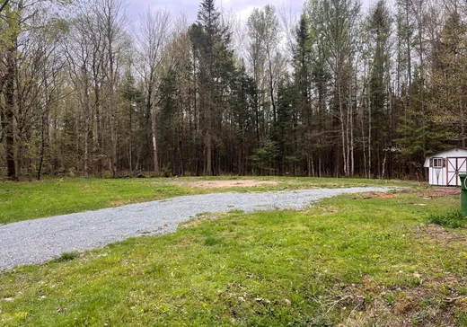 Terrain à vendre - 118 19e Avenue, Val des Sources, J1T 3M7