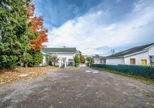 Terrain à vendre - 1946 Av. Lapierre, Saint-Emile, G3E 1L6