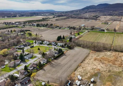 Land for Sale -  Rue Leclerc, Saint-Jean-Baptiste, J0L 2B0