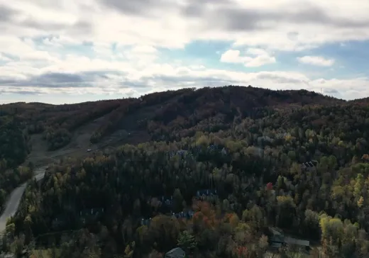 Land for Sale - Rue de la Co Rue de la Colonie, Sainte-Adèle, J8B 3G3
