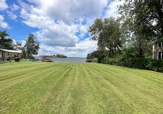 Terrain à vendre - 416 7e Rue, Saint-Anicet, J0S 1M0