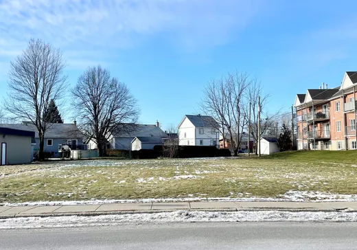 Land for Sale -  Rue Girouard E., Saint-Hyacinthe, J2S 2X8