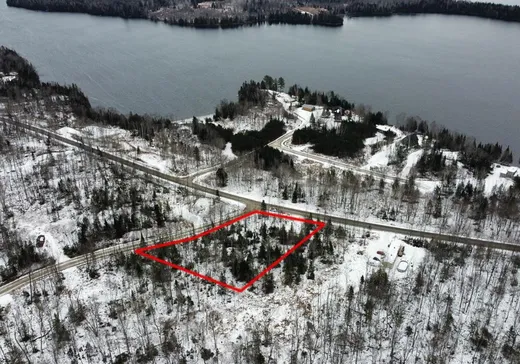 Terrain à vendre - 1307 Ch. du Tour-du-Lac, Mont-Laurier, J0W 1J0