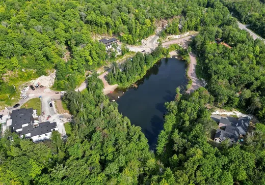 Terrain à vendre - 11 Rue du Roi-du-Nord, St-Hippolyte, J8A1H1