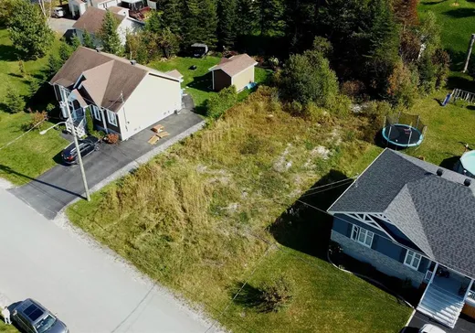 Terrain à vendre - 01 Rue Beaudry, Lac-Etchemin, G0R 1S0