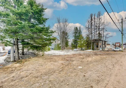 Terrain à vendre - 428 Boul. Jacques-Cartier, Shannon, G3S 1G4