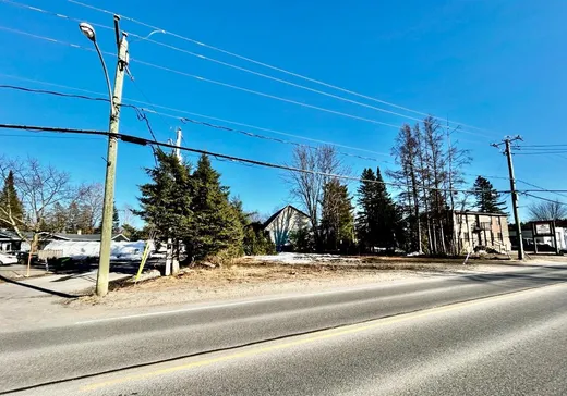 Terrain à vendre - 428 Boul. Jacques-Cartier, Shannon, G3S 1G4