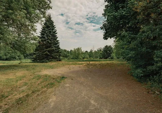 Terrain à vendre - 391 Av. d'Argenteuil, Lachute, J8H1W8