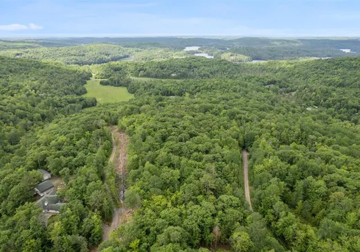 Terrain à vendre - 22 Ch. de l'Aigle, Val-des-Monts, J8N6E6