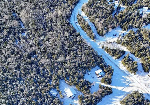 Terrain à vendre -  Rue des Cascades, St-Tite-Des-Caps, G0A 4J0